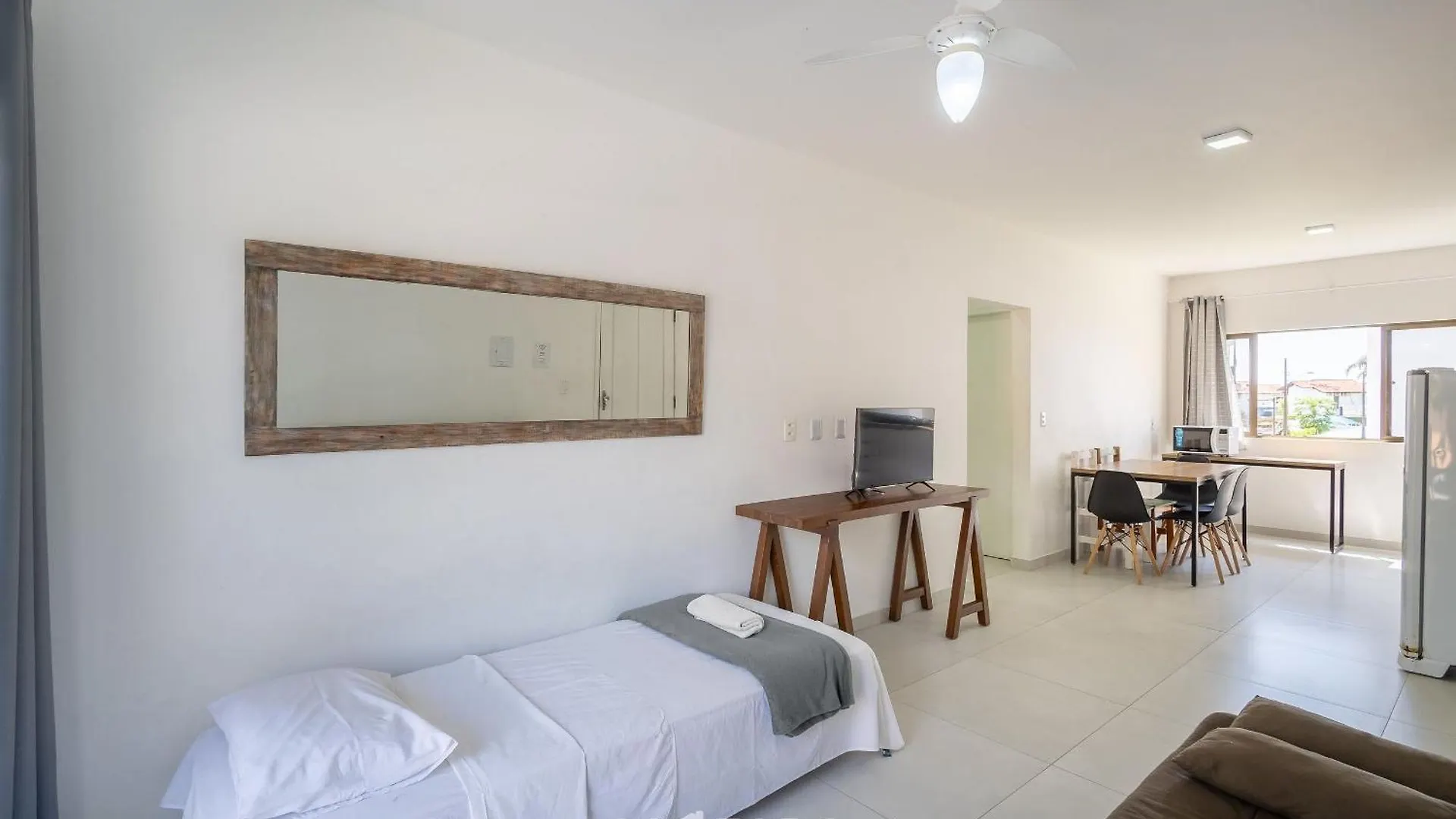 Apartamento espaçoso próximo da praia PSD201 Florianópolis